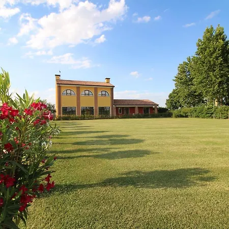 Ca' Bianca Bed & Breakfast Adria