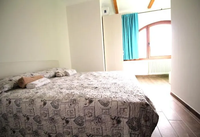 Ca' Bianca Bed & Breakfast